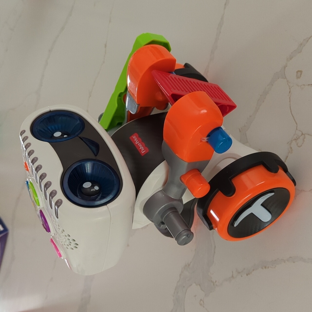 Fisher-Price Preschool Stem Learning Toy Code ‘N Learn Electronic Robot
